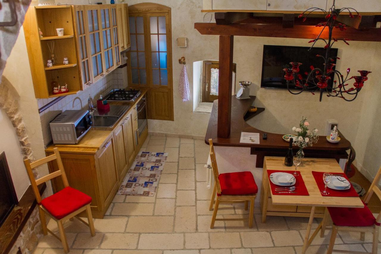 Palo Del Colle Ierva Chiain, Guest House Exterior photo